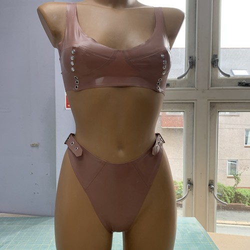 Dominatrix strap stud - dominatrix,